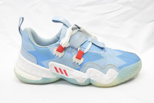 Adidas Trae Young Size 10 as is