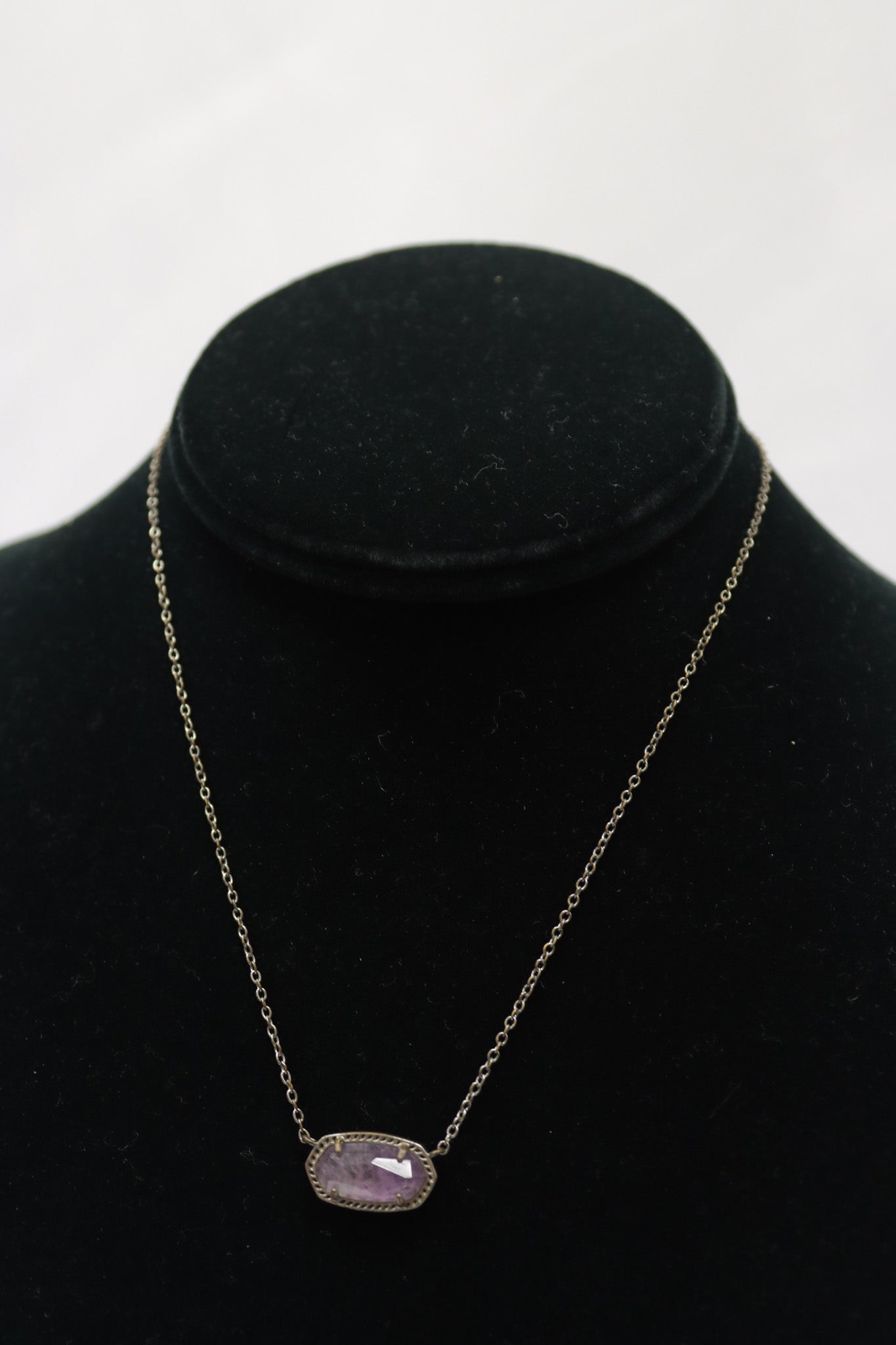 Kendra Scott Gray/Gold Stone Necklace
