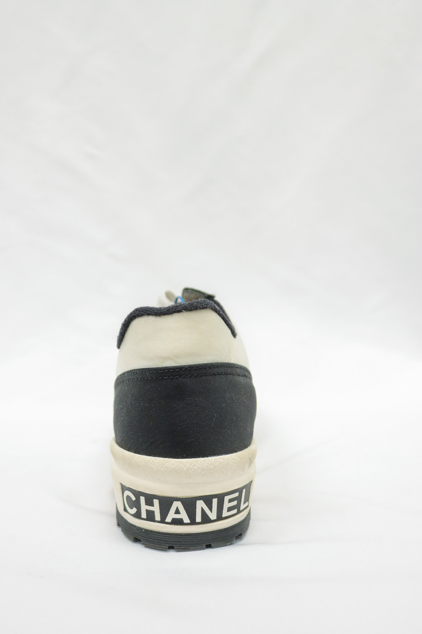 Chanel BLK/WHT Shoes Size 38