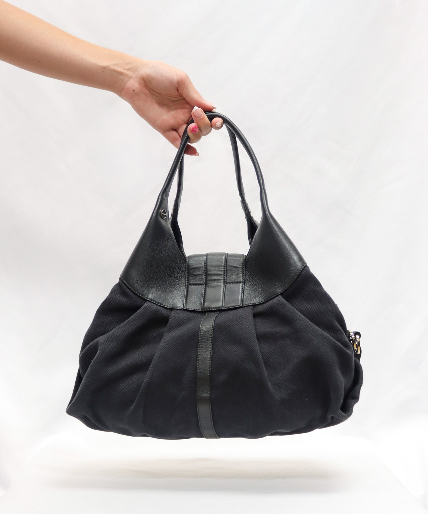 Chandra Black Hobo