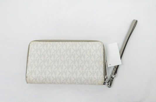 Michael Kors White Wristlet