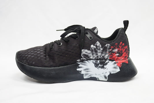 No Bull Black/ Red Sneakers Size 9