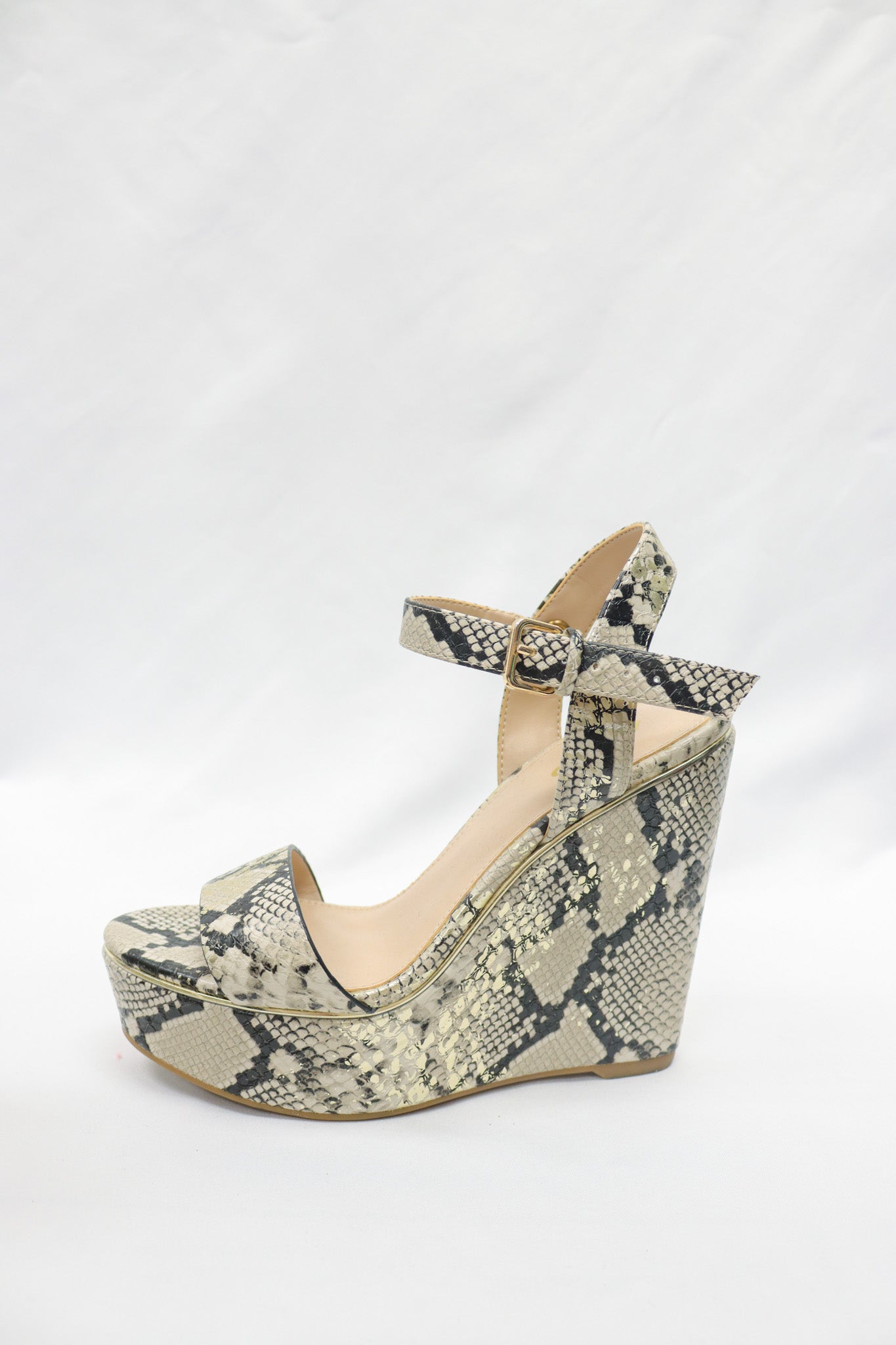 Aldo Heels Size 6
