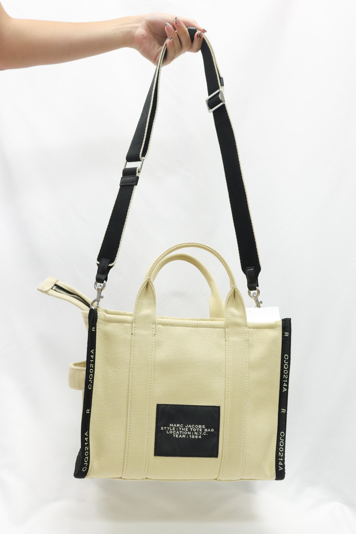 Marc Jacobs The Tote Bag