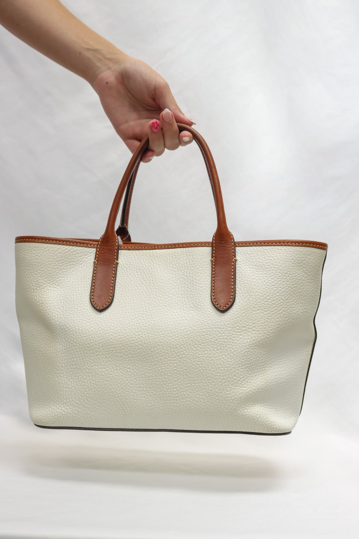 Dooney & Bourke White tote Bag