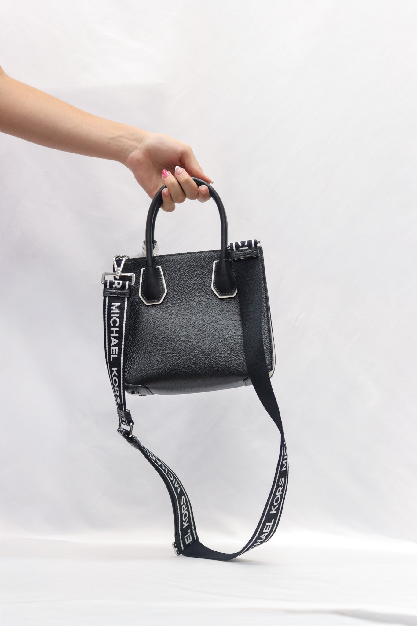 Michael Kors Black Mini Hnadbag/ Cross Body