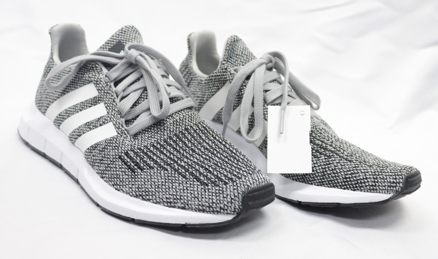 Adidas Swift Run Sneakers Size 7
