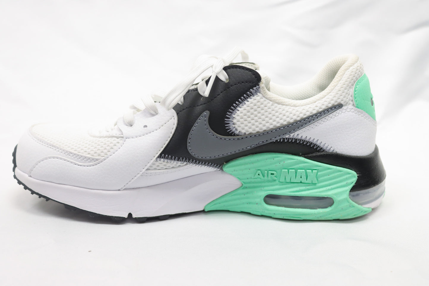 Nike White Air Maxes Size 9