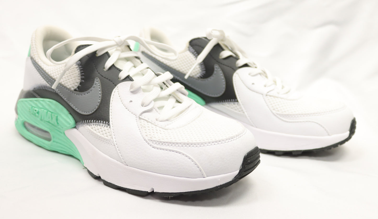 Nike White Air Maxes Size 9