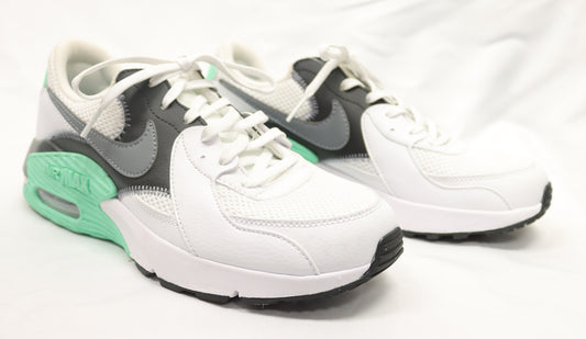 Nike White Air Maxes Size 9