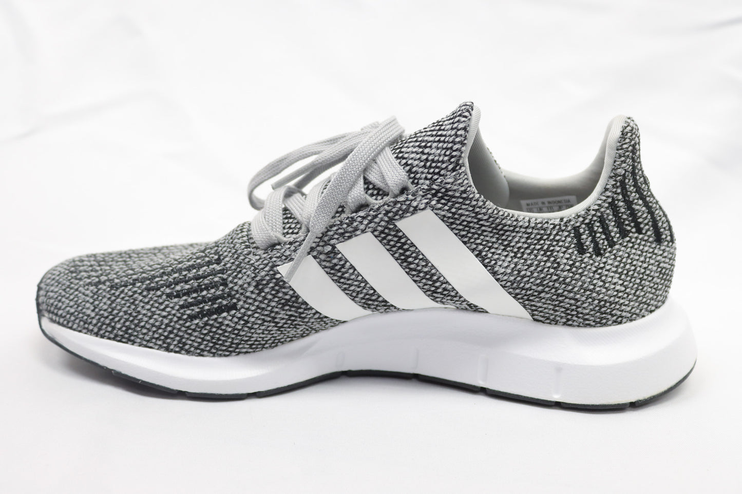Adidas Swift Run Sneakers Size 7