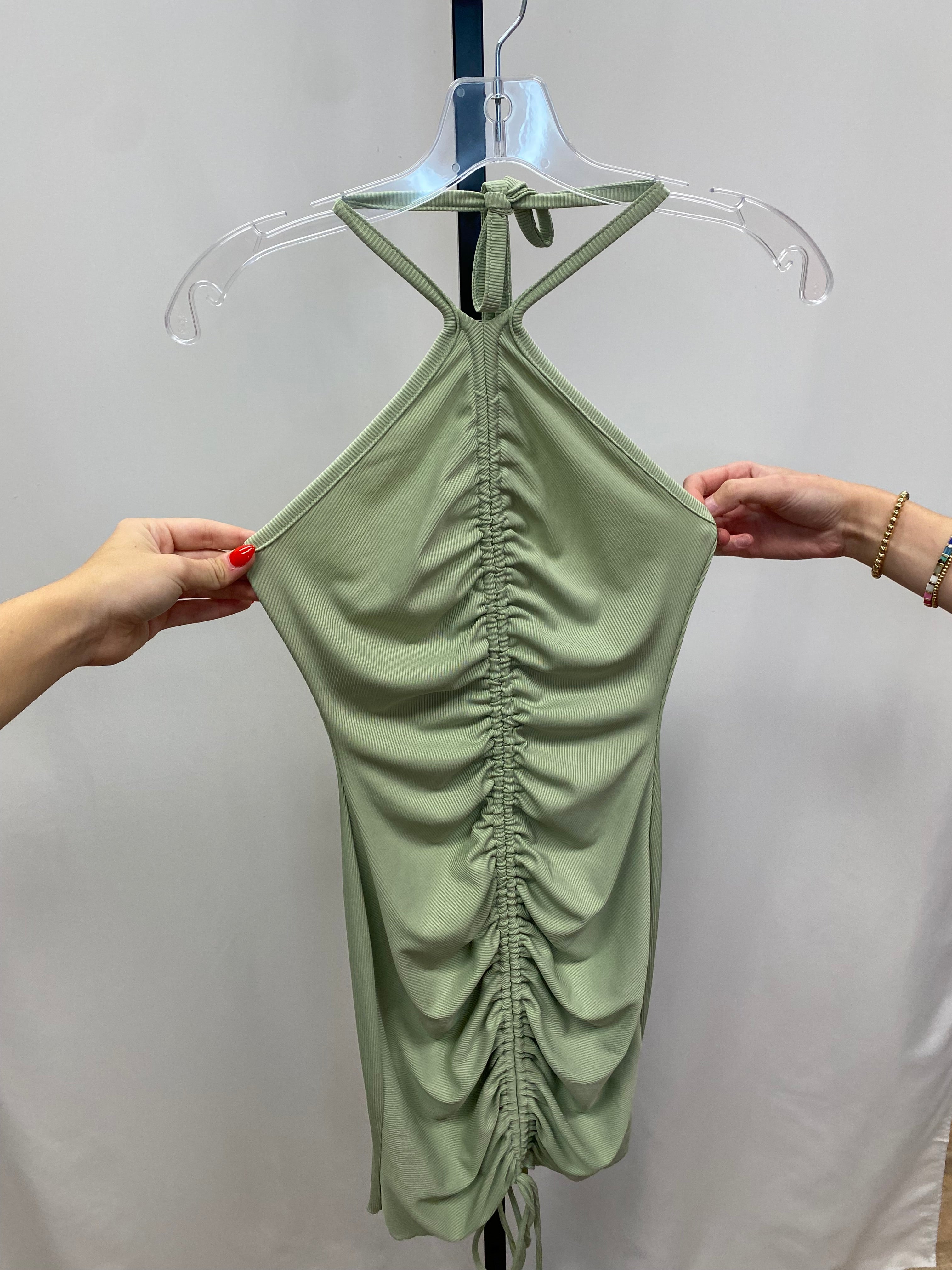 Princess polly sage cinch dress size 4