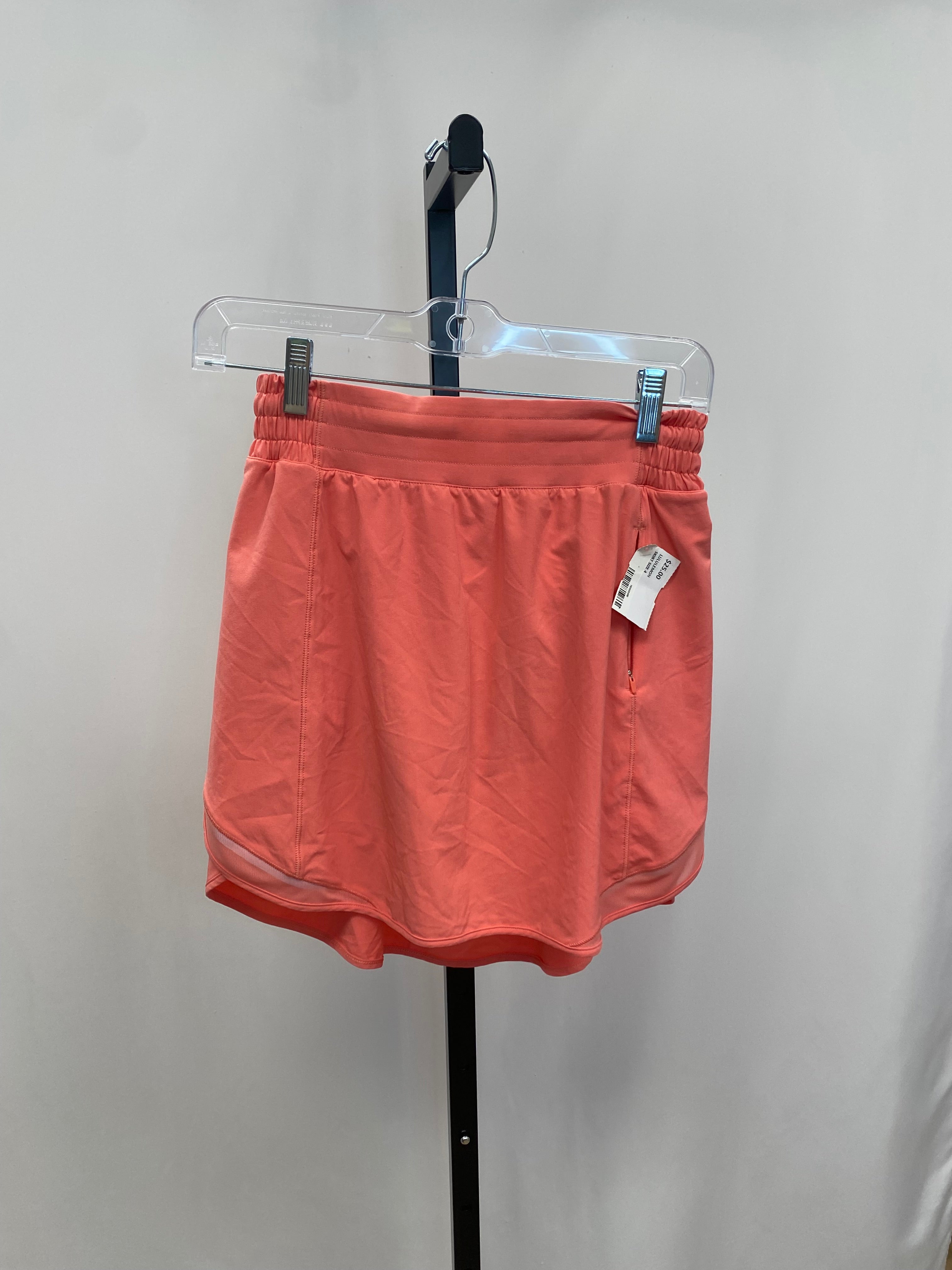 Lululemon pink hotty hot skirt size 4
