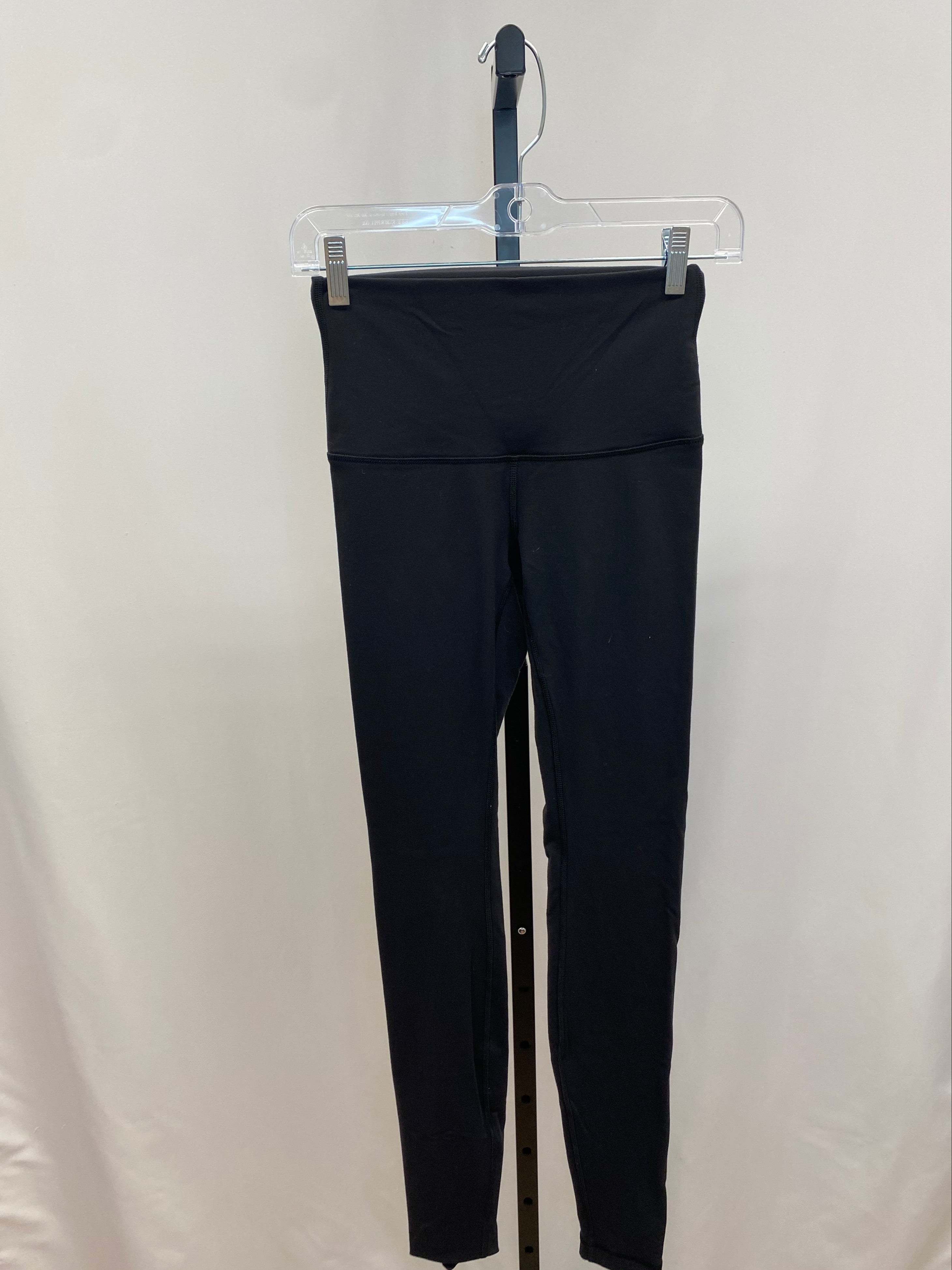 Lululemon black leggings size 4
