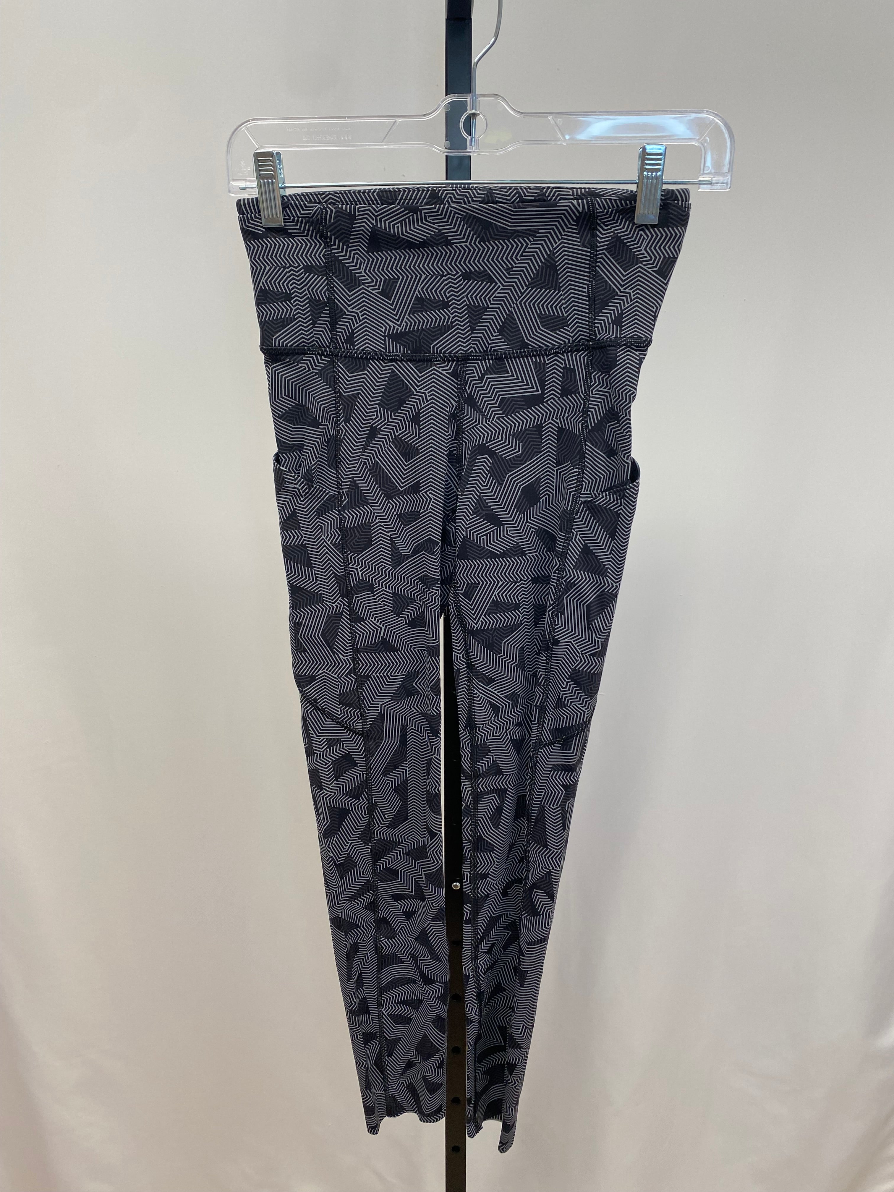Lululemon patterned leggings size 4