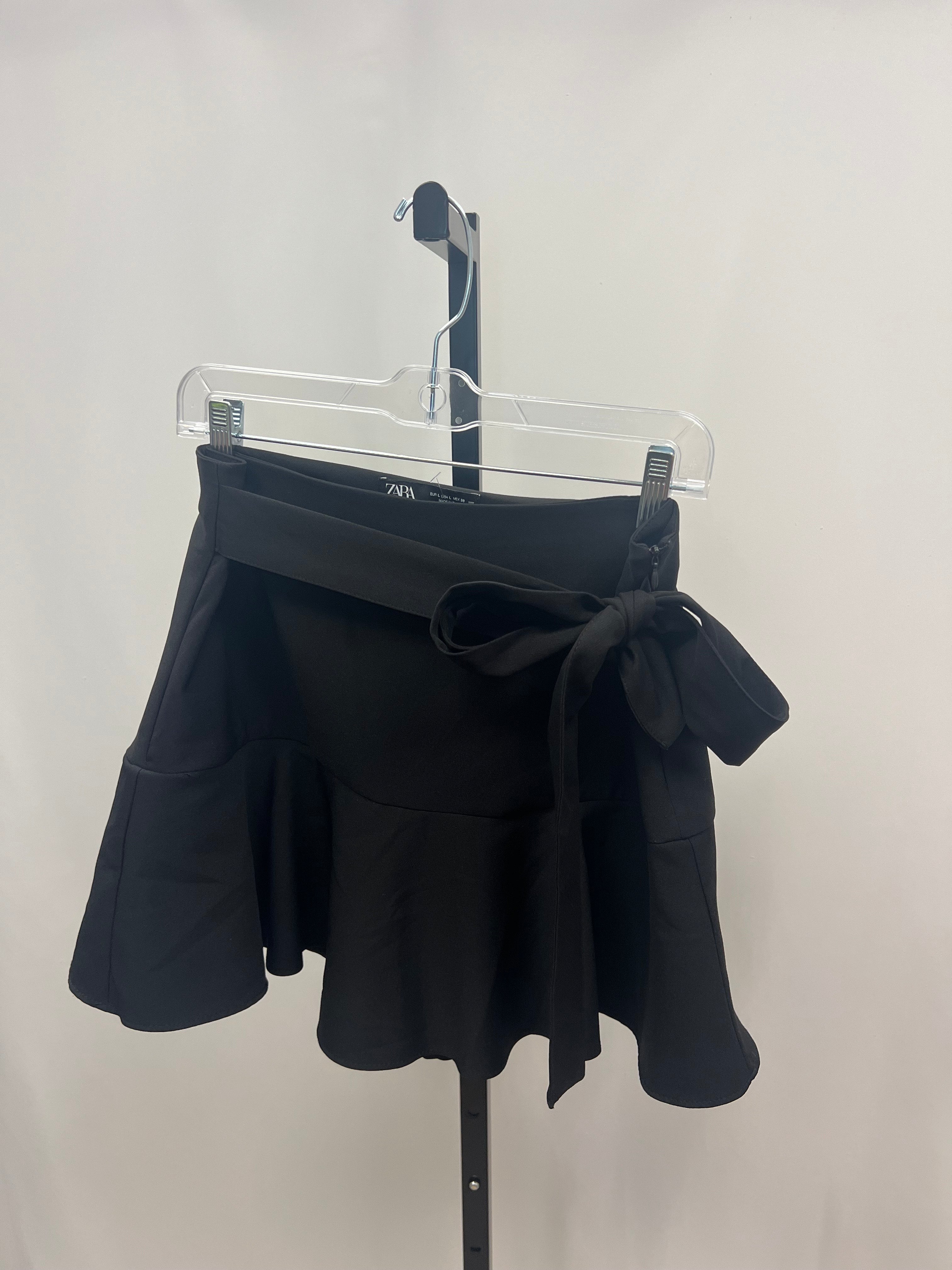 Zara Black Skort Size L