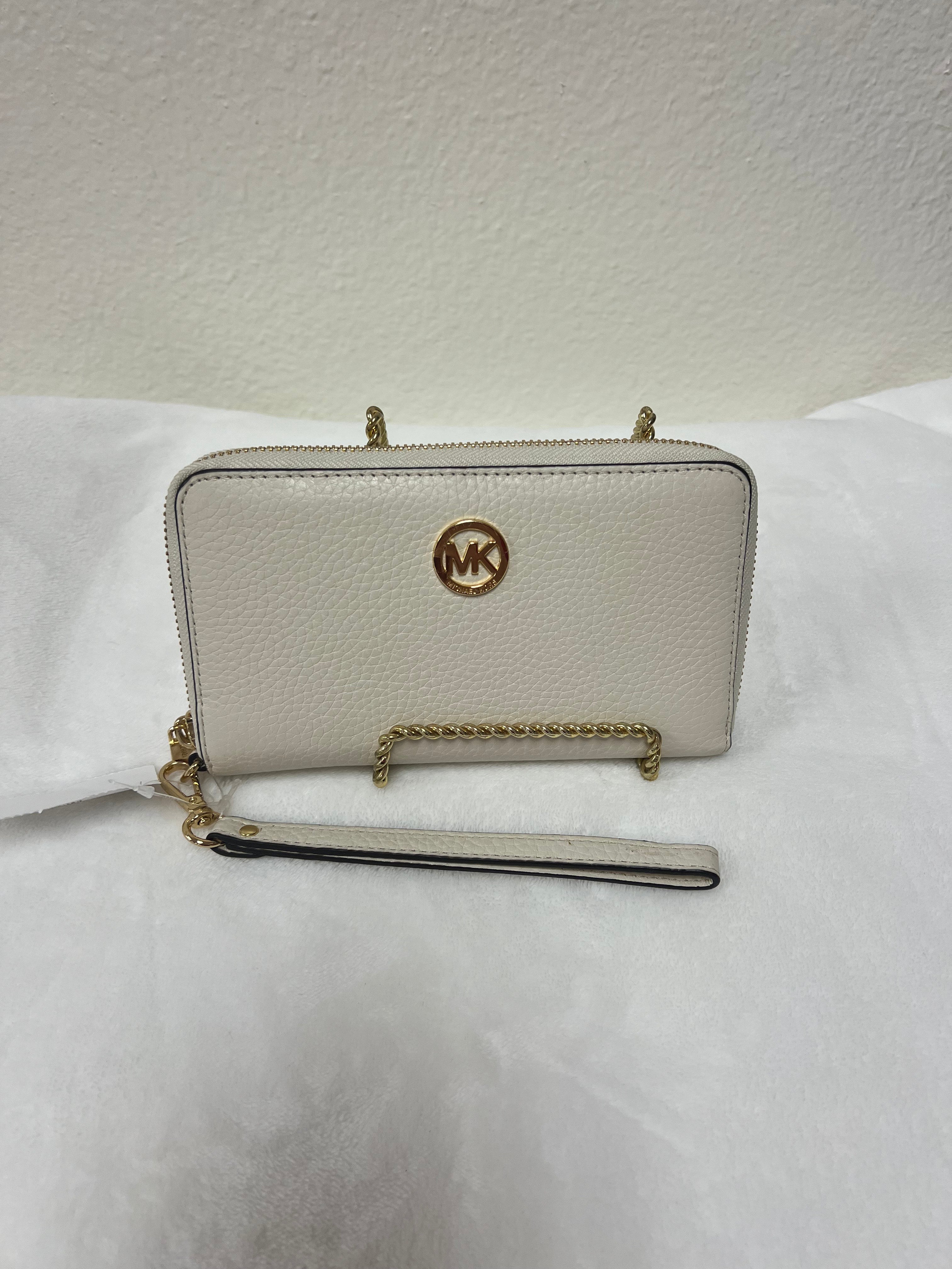 Michael Kors Wristlet