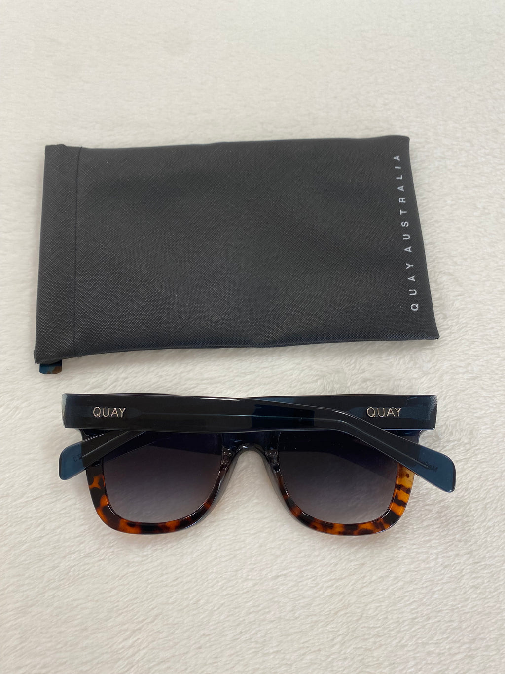 QUAY ombre sunglasses