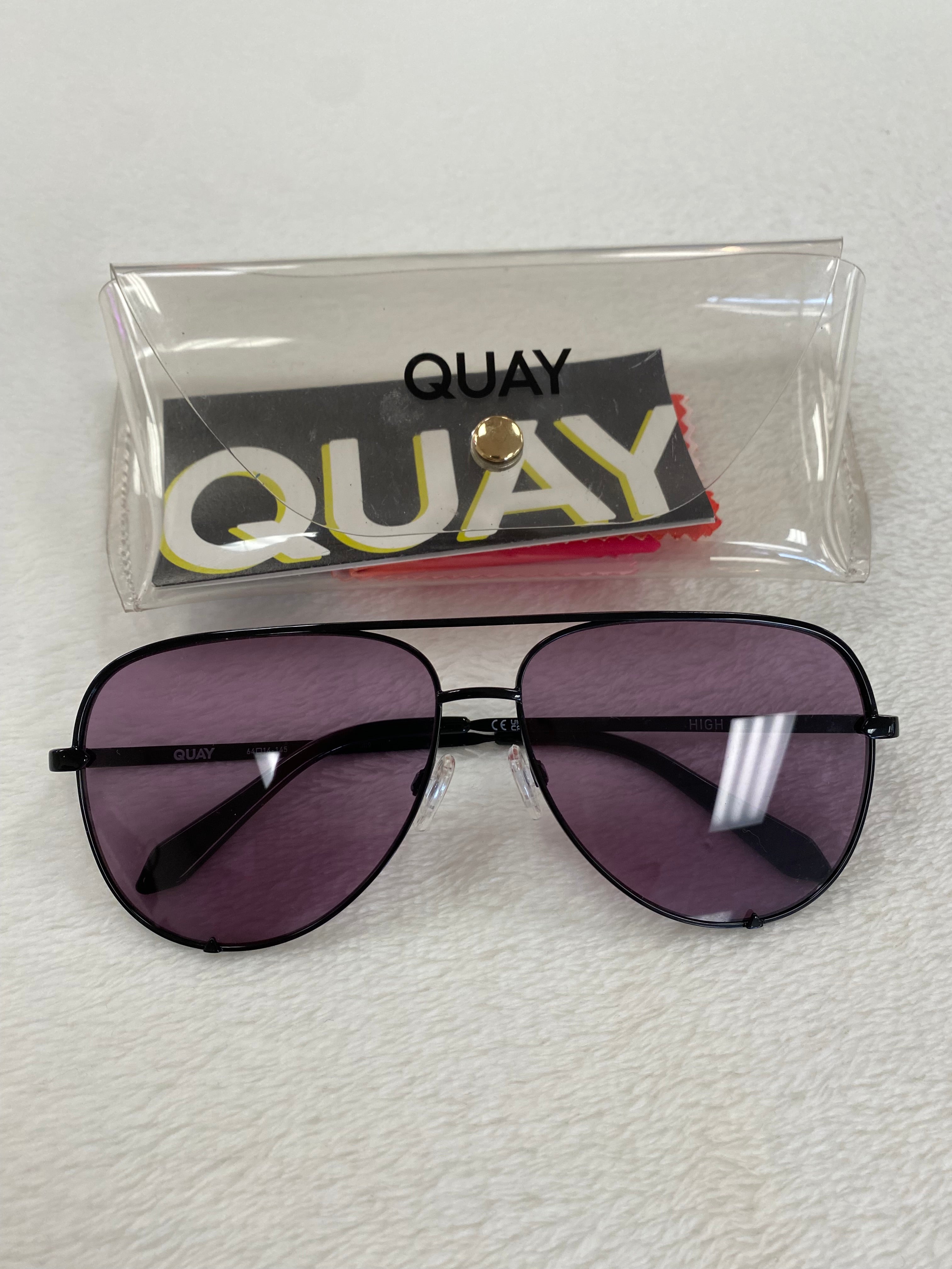 QUAY black sunglasses