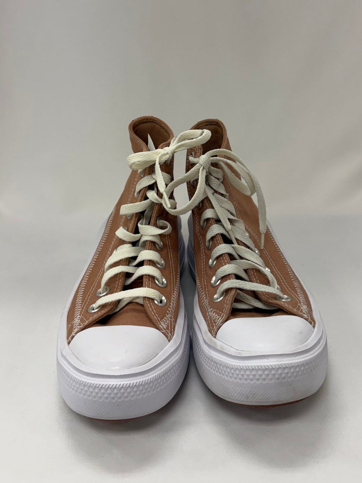 Converse tan sneakers size 7 gently-used