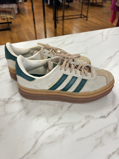 Adidas Green Gazelles Size 8.5