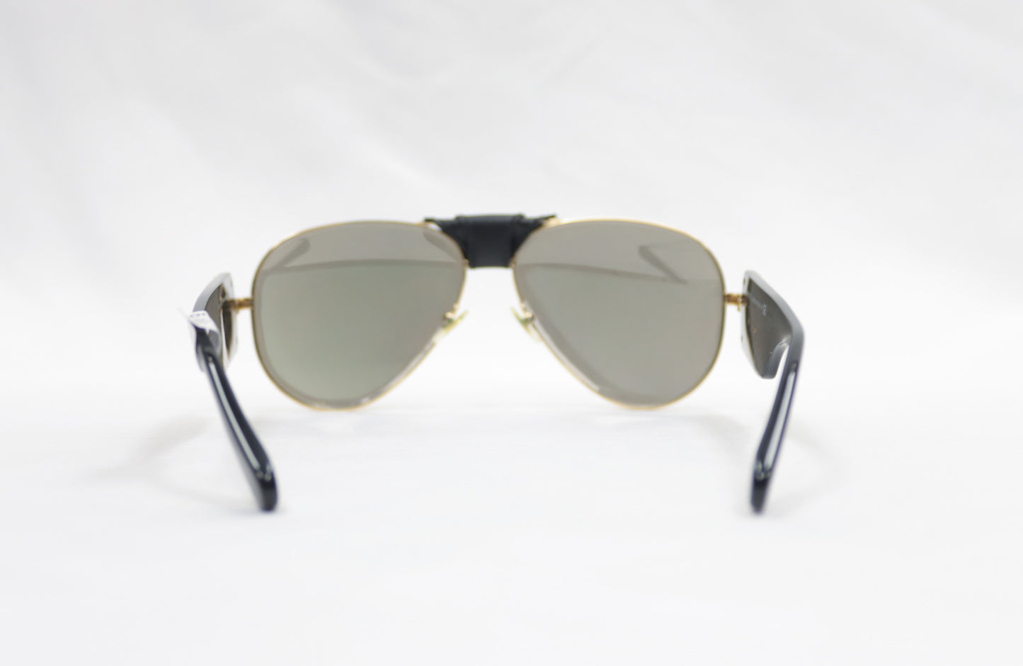 2150-Q Black Sunglasses W Box