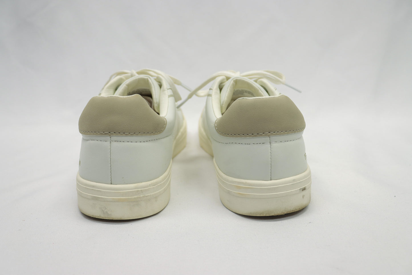 Tretorn White Sneakers Size 9
