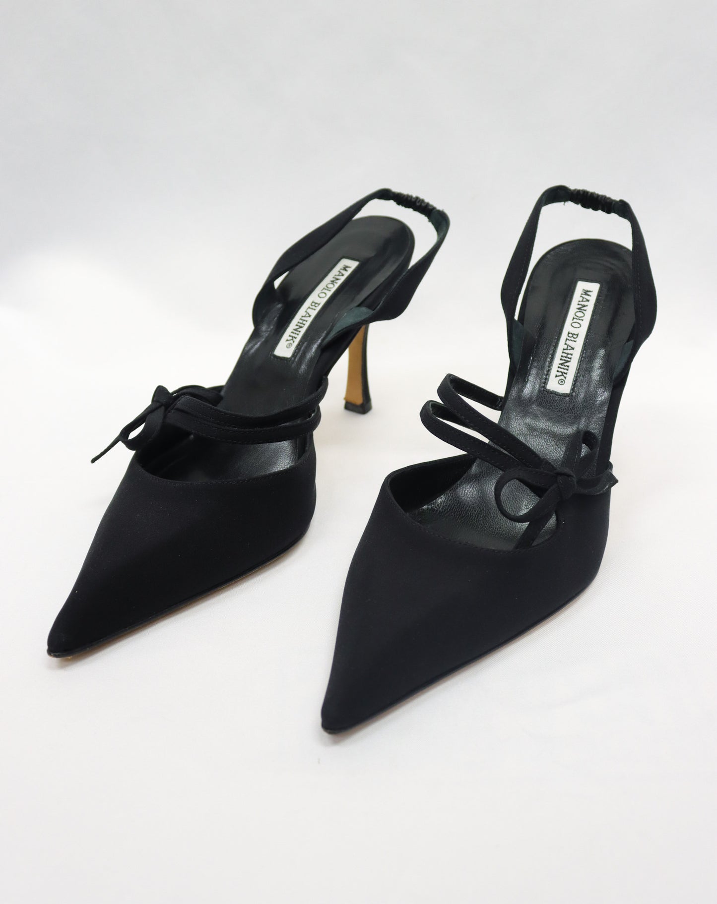 Manolo Blanhnik Black Heels size 37.5