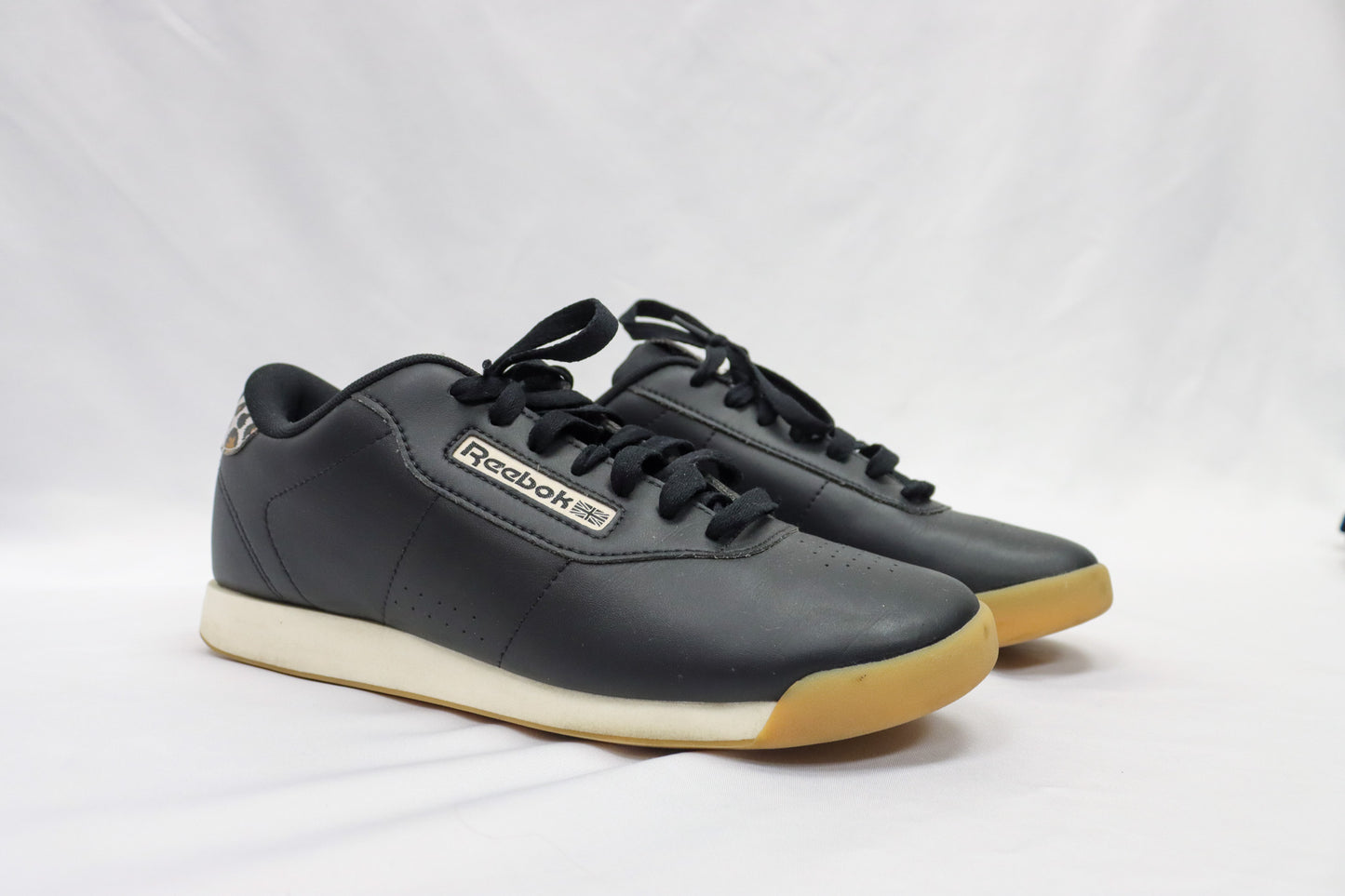 Reebok Black Cheetah Sneakers Size 8
