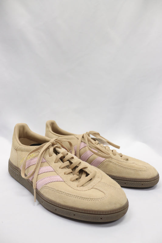 Adidias Tan Spezial Size 9