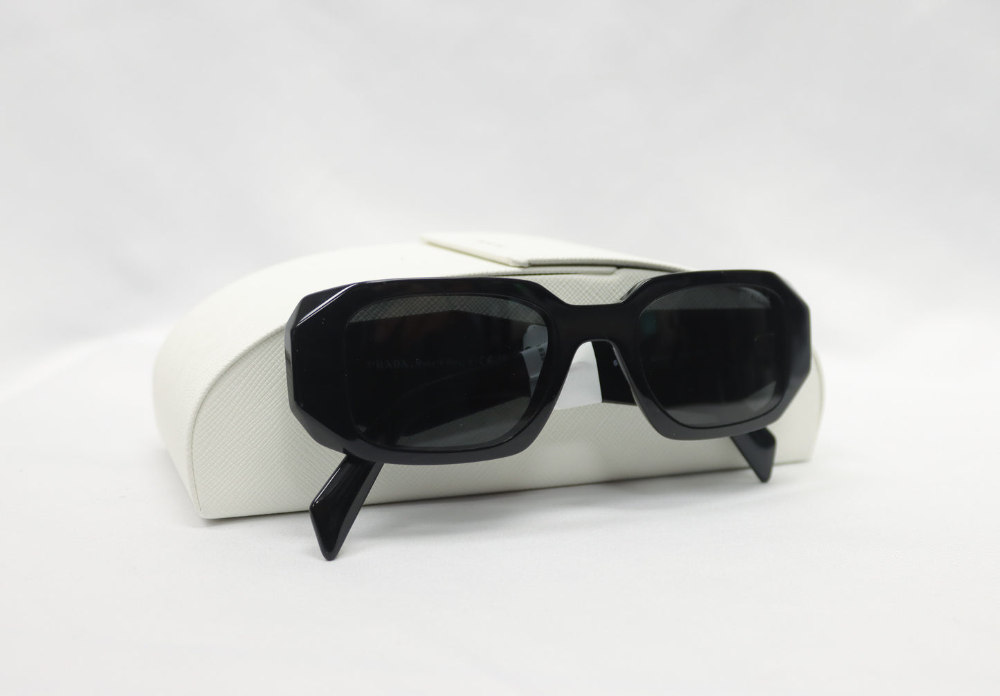 Prada Sunglasses Symbole Recta
