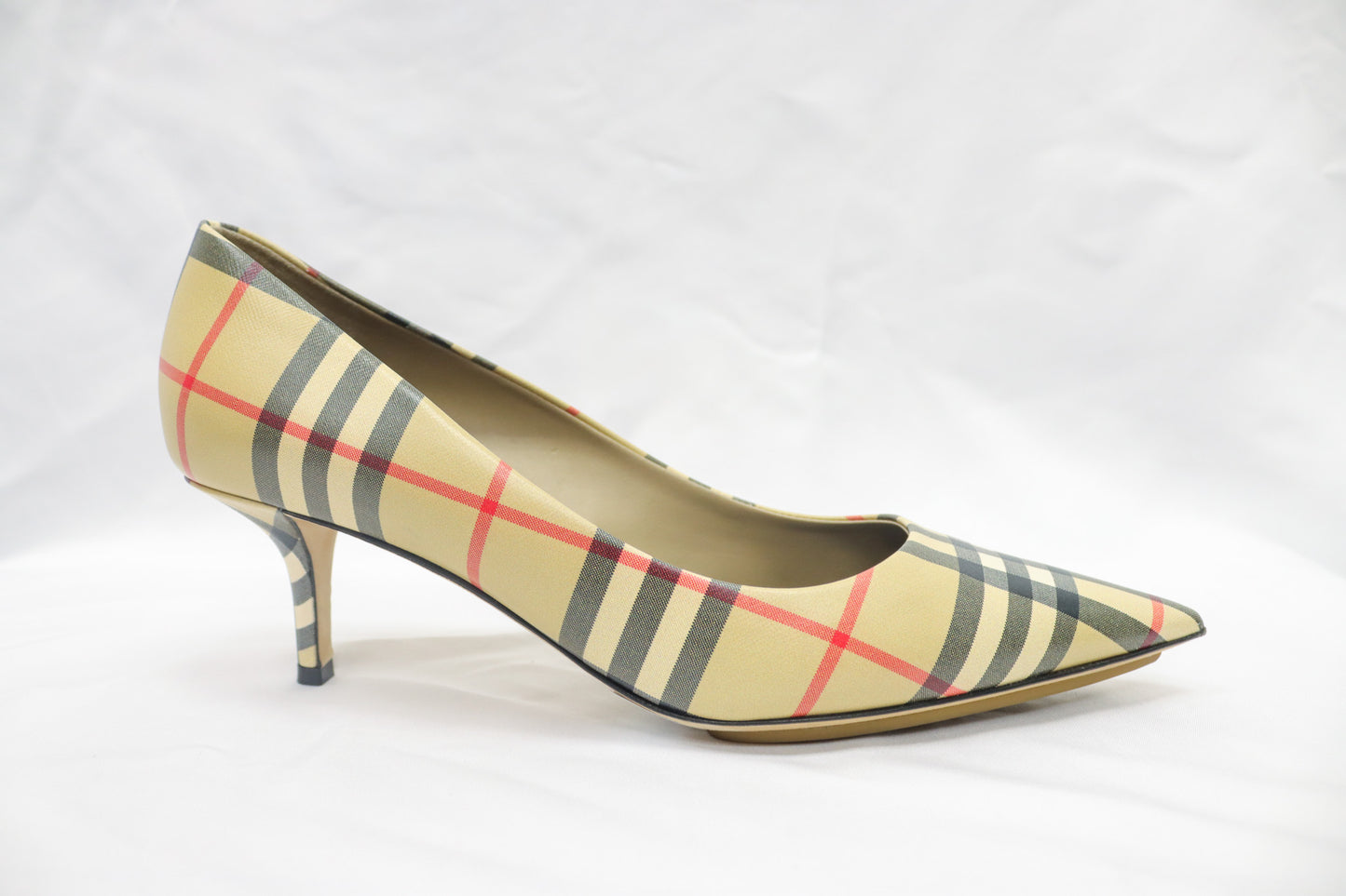 Burrberry Checkerd Heels Size 41