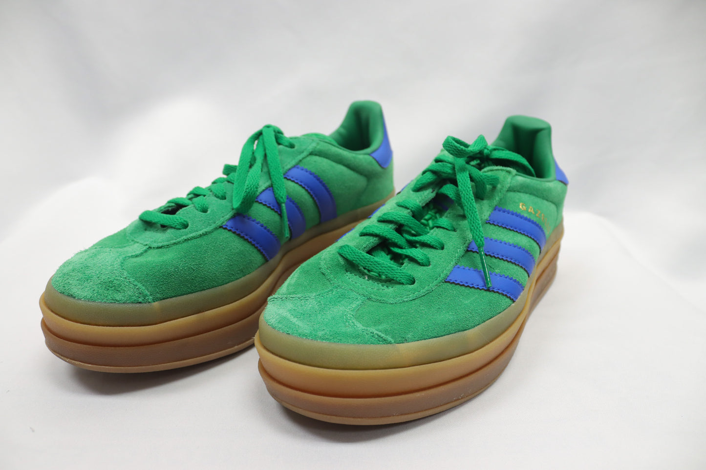 Green Gazelles Size 8.5