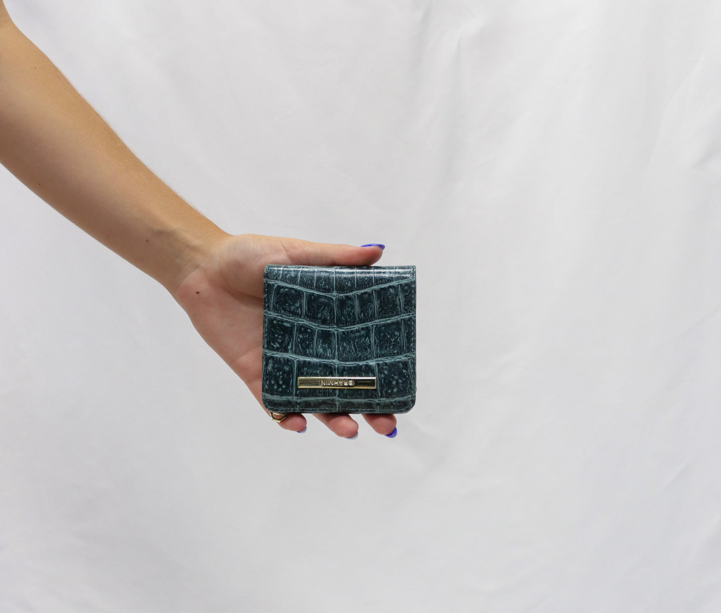Brahmin green wallet