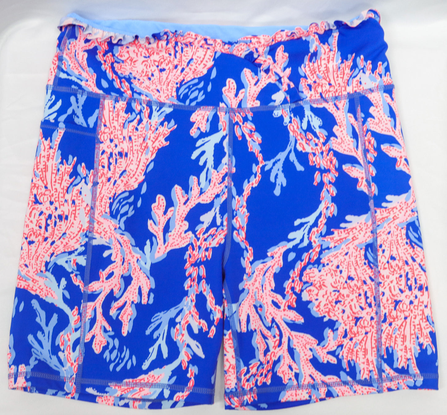 LilLy Pulitzer Blue Coral Luxetic Shorts Size L