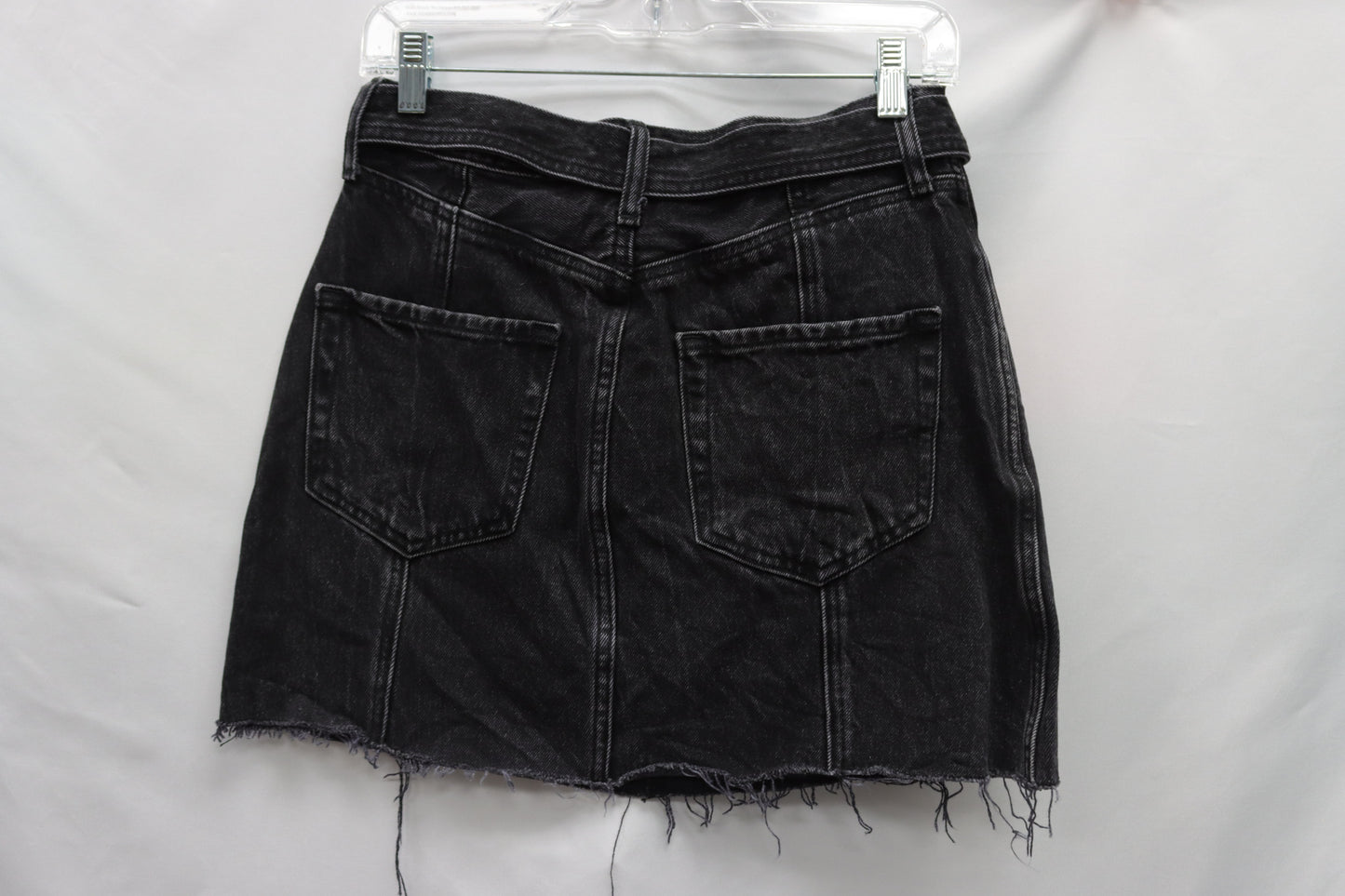 Abercombie & Fitch black Denim Skirt Size 4//27