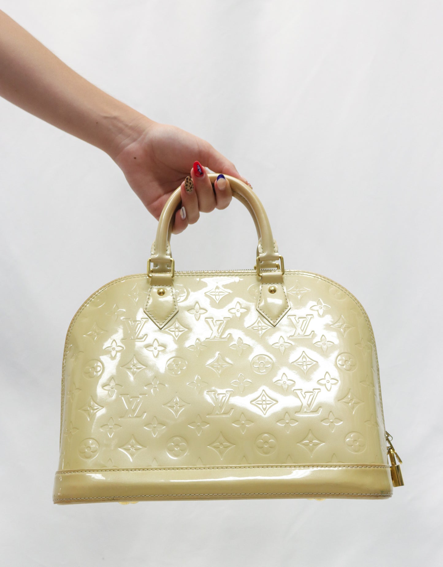 LV Handbag Alma PM GL