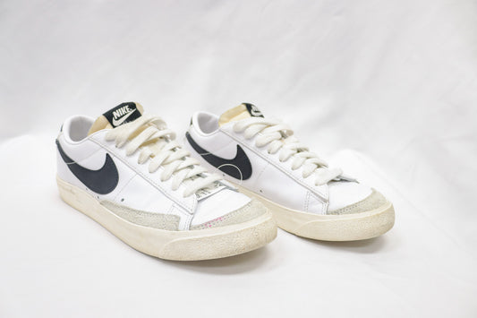 Nike Blazer Low Top Size 7.5