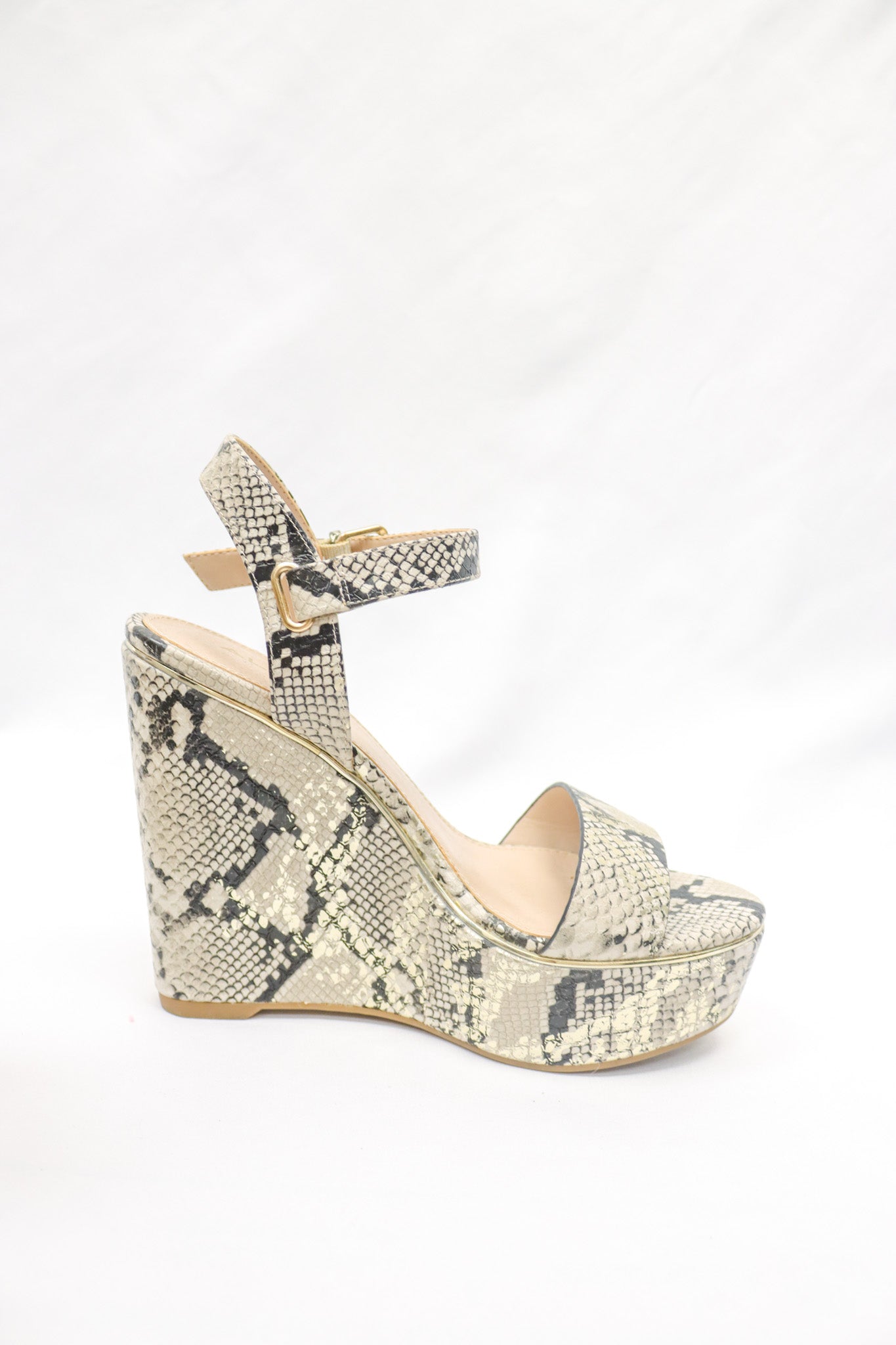 Aldo Heels Size 6