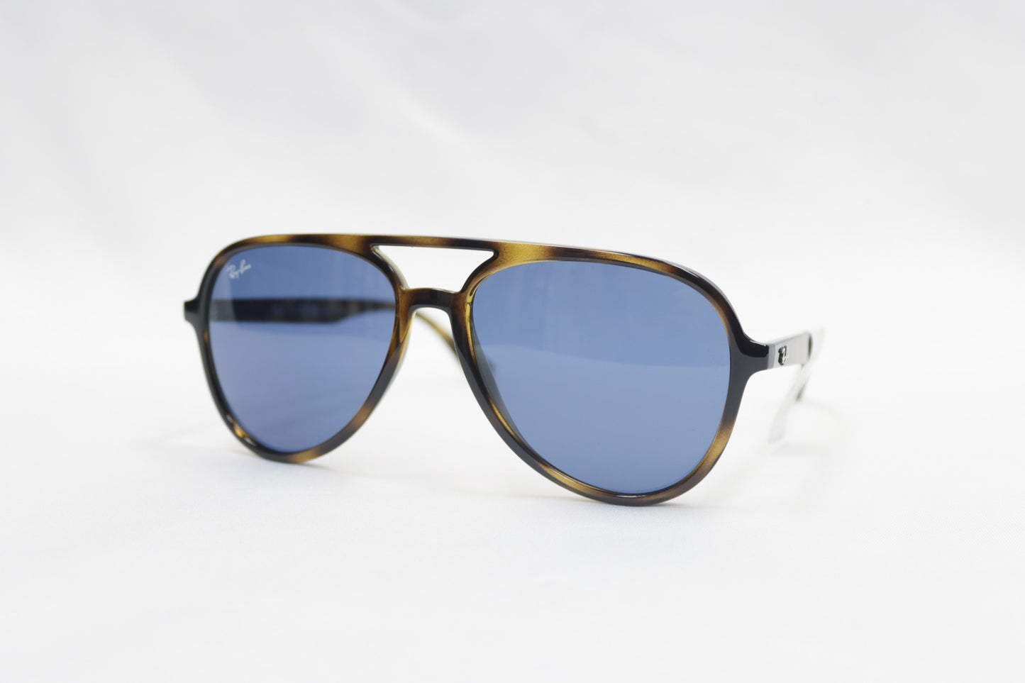 Ray-Ban Sunglasses RB437