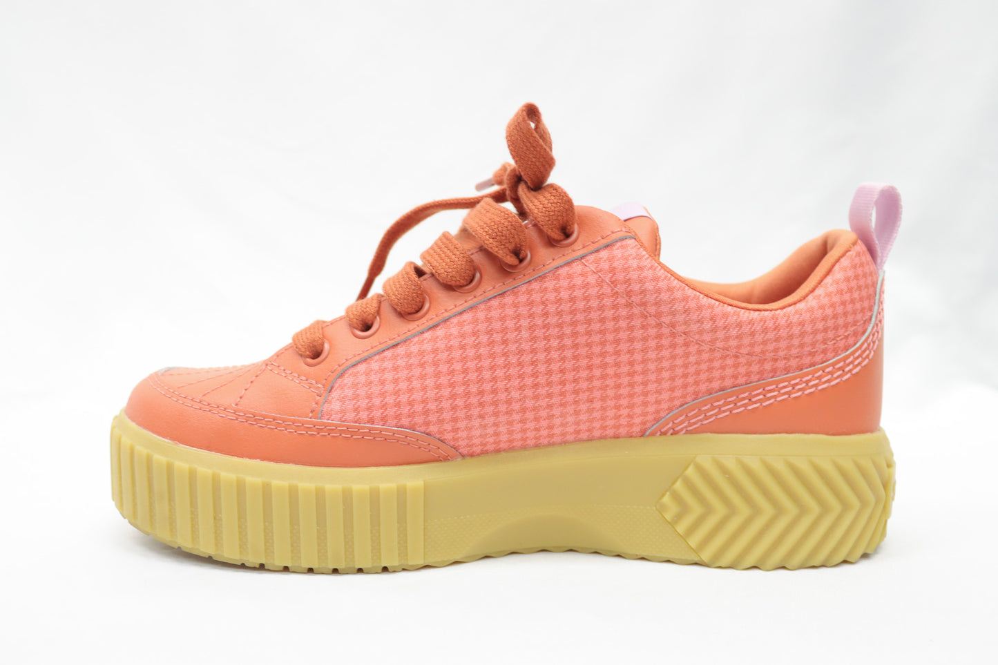 Sorel Coral Sneakers Size 8