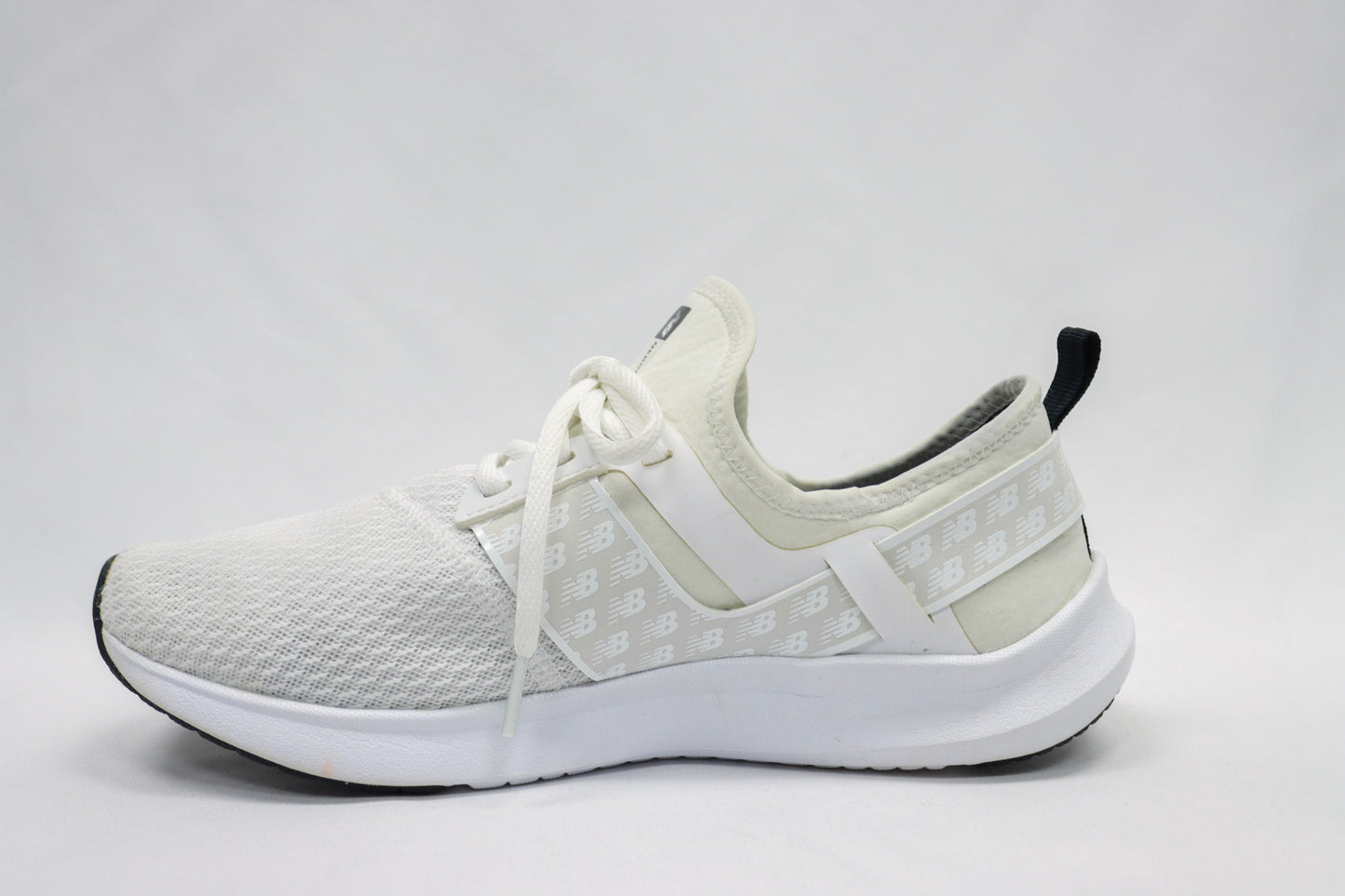 White Energize Sport Size 10